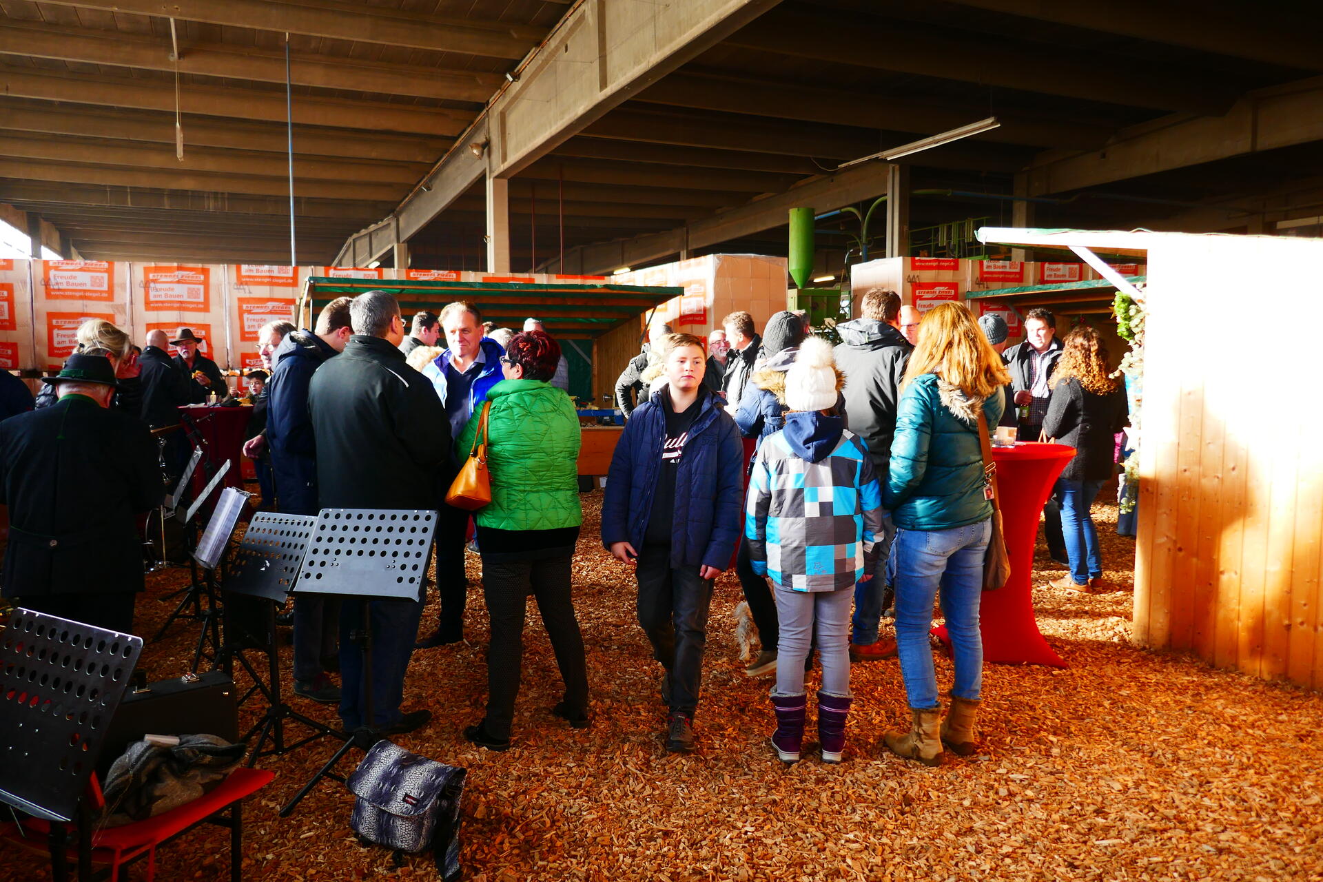 STENGEL ZIEGEL Weihnachtsmarkt 2018 - Stengel Ziegel - Qualitative ...